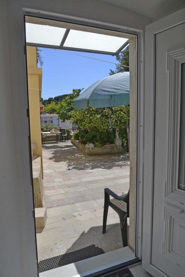 Guesthouse Manda Dubrovnik Eksteriør billede